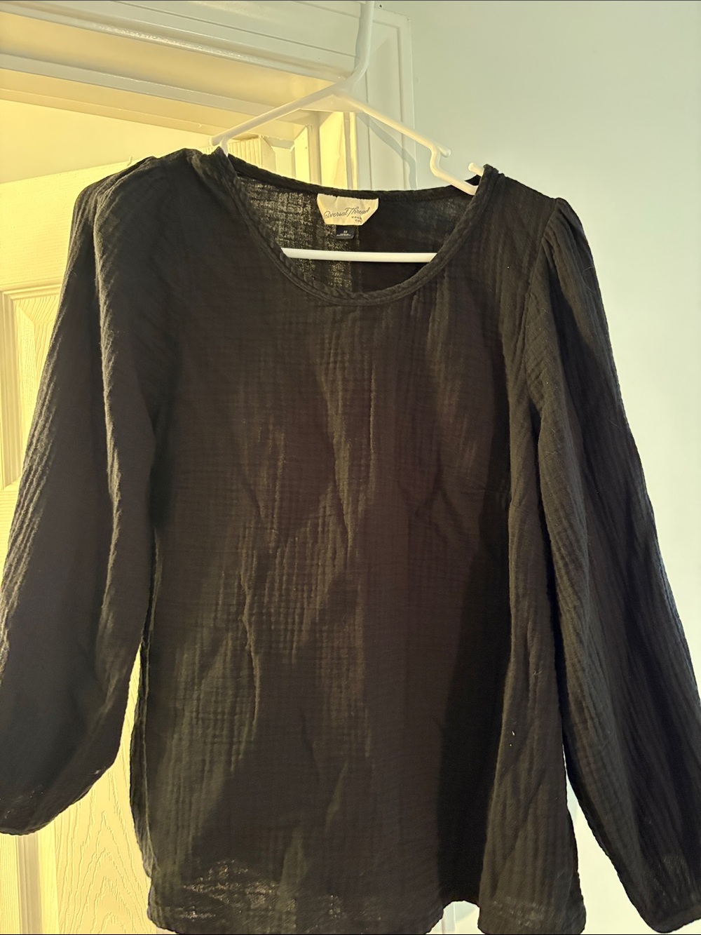 Universal Thread Black Long-Sleeve Textured Blouse